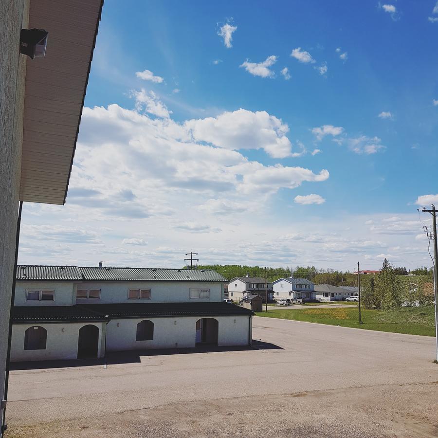 Garden Court Motel Manning Екстер'єр фото
