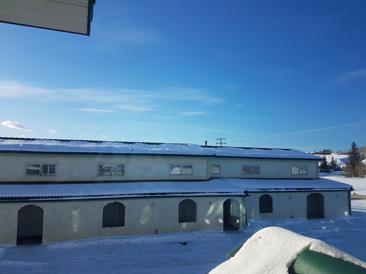 Garden Court Motel Manning Екстер'єр фото